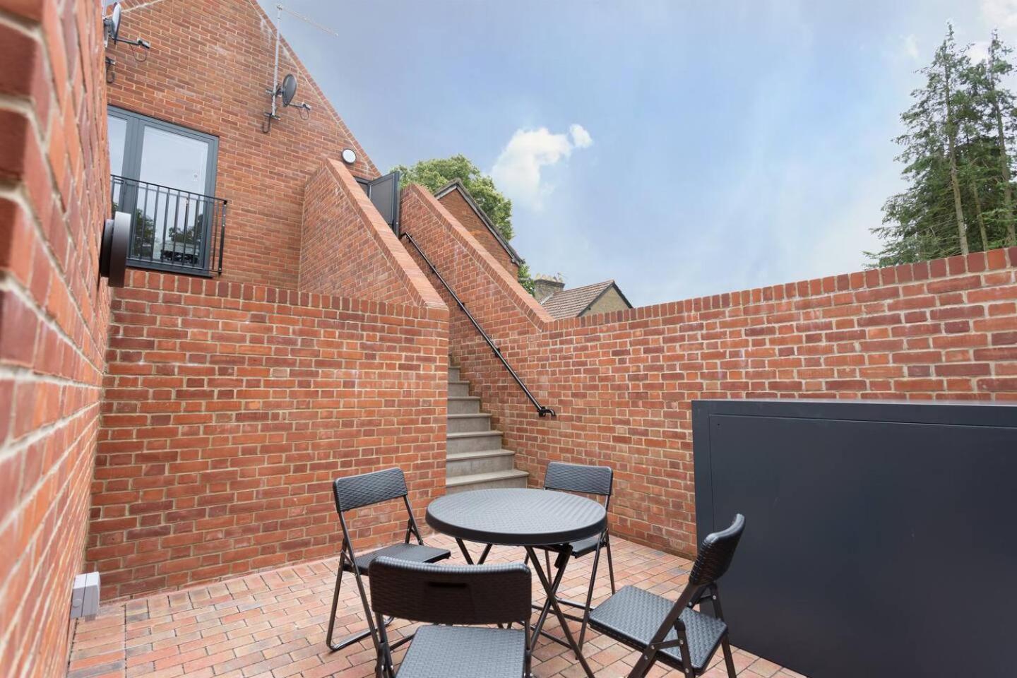 D & D Luxury Apartments Stanmore  Exterior photo