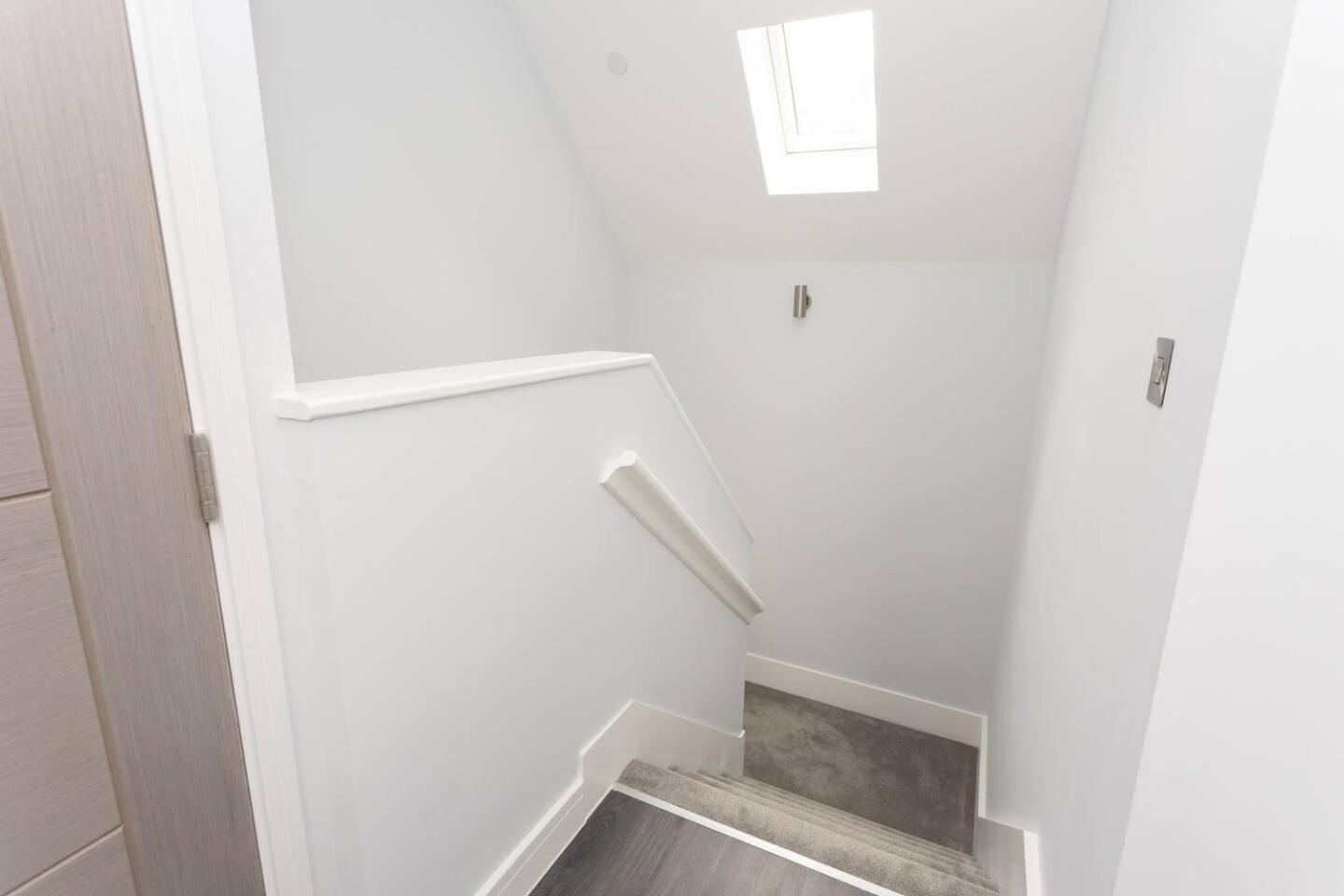 D & D Luxury Apartments Stanmore  Exterior photo